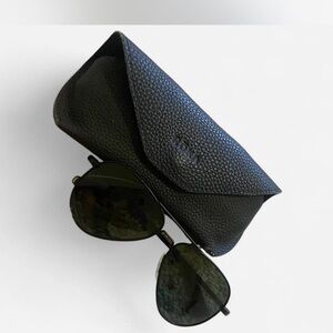 Black Aviator Sunglasses